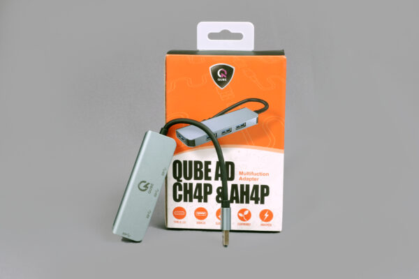 QUBE AD USB A 3.0 to 4* USB A 3.0 Hub, sleek -grey aluminium Y23011